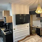Charming Apartmán Saint-Ouen (Seine-Saint-Denis)