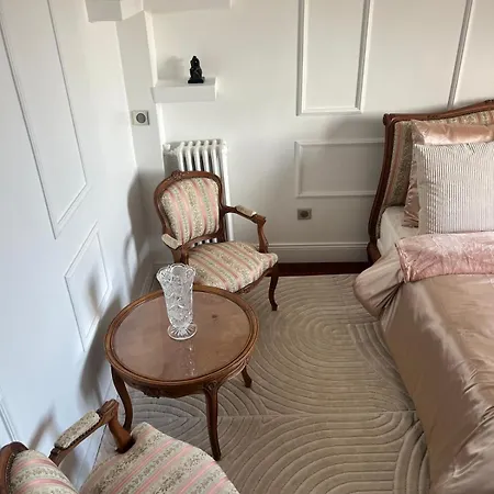 Charming Apartament Saint-Ouen (Seine-Saint-Denis)